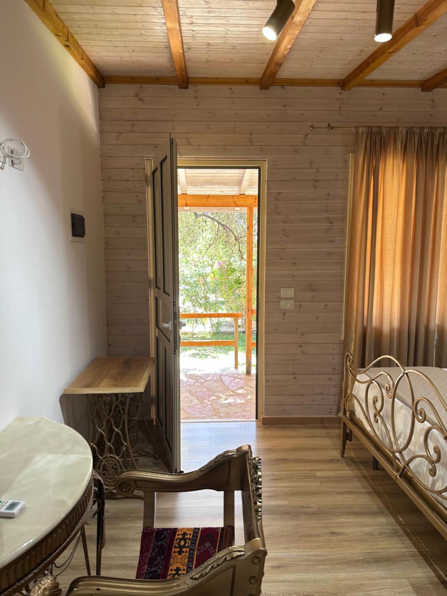 Nashos Bungalows Himare Fshat المظهر الخارجي الصورة